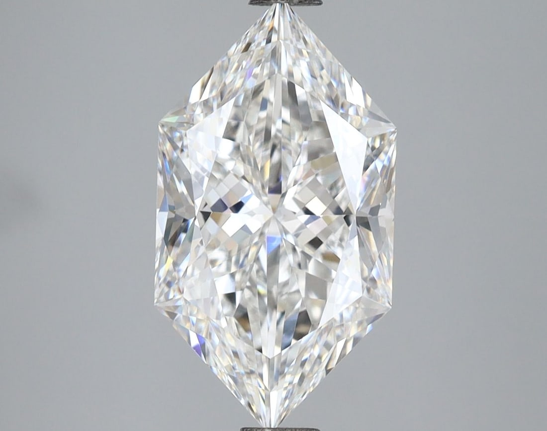 IGI Hexagonal 2.04ct E VVS2 - Loose Lab Diamond: IGI Hexagonal 2.04ct E VVS2 - Loose Lab Diamond Item Specifics: Source: This Is A Real Diamond Grown In A Lab Not Mined. Carat: 2.04 Cut: - Color: E Clarity: VVS2 Polish: EX Symmetry: EX Measurements: