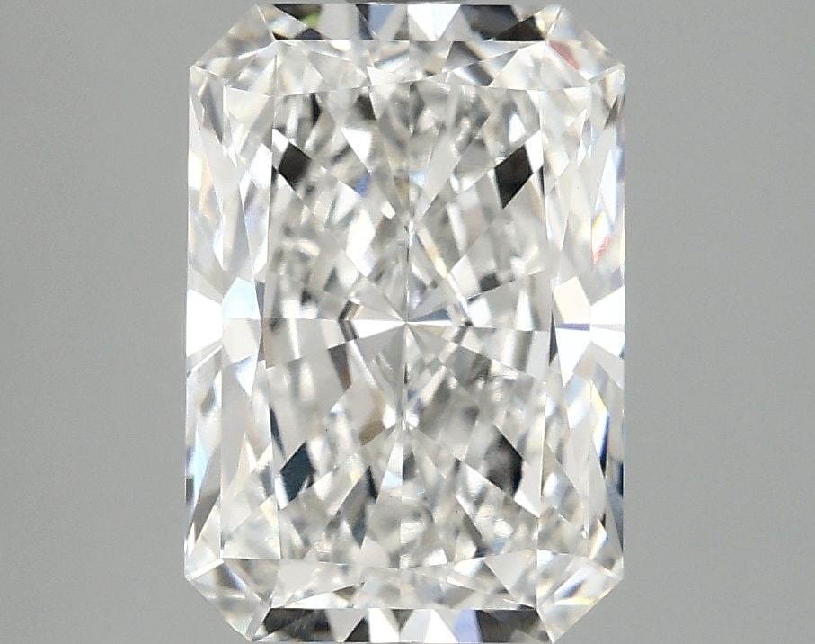 IGI Radiant 3.15ct E VVS2 - Loose Lab Diamond: IGI Radiant 3.15ct E VVS2 - Loose Lab Diamond Item Specifics: Source: This Is A Real Diamond Grown In A Lab Not Mined. Carat: 3.15 Cut: - Color: E Clarity: VVS2 Polish: EX Symmetry: EX Measurements: 1