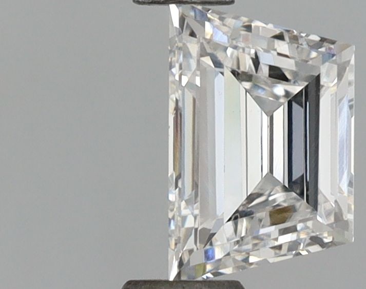 IGI Trapezoid 0.86ct D VVS2 - Loose Lab Diamond: IGI Trapezoid 0.86ct D VVS2 - Loose Lab Diamond Item Specifics: Source: This Is A Real Diamond Grown In A Lab Not Mined. Carat: 0.86 Cut: - Color: D Clarity: VVS2 Polish: VG Symmetry: VG Measurements: