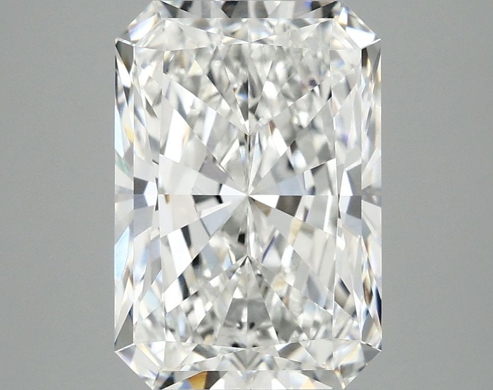 IGI Radiant 4.07ct E VVS2 - Loose Lab Diamond: IGI Radiant 4.07ct E VVS2 - Loose Lab Diamond Item Specifics: Source: This Is A Real Diamond Grown In A Lab Not Mined. Carat: 4.07 Cut: - Color: E Clarity: VVS2 Polish: EX Symmetry: EX Measurements: 1