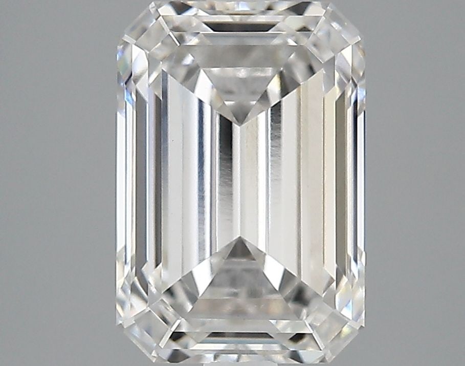 IGI Emerald 2.77ct E VVS2 - Loose Lab Diamond: IGI Emerald 2.77ct E VVS2 - Loose Lab Diamond Item Specifics: Source: This Is A Real Diamond Grown In A Lab Not Mined. Carat: 2.77 Cut: - Color: E Clarity: VVS2 Polish: EX Symmetry: EX Measurements: 9