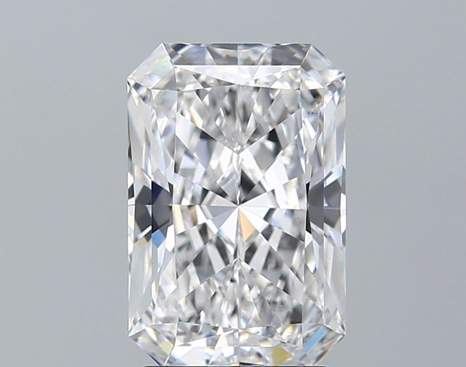 IGI Radiant 2.52ct E VVS2 - Loose Lab Diamond: IGI Radiant 2.52ct E VVS2 - Loose Lab Diamond Item Specifics: Source: This Is A Real Diamond Grown In A Lab Not Mined. Carat: 2.52 Cut: - Color: E Clarity: VVS2 Polish: EX Symmetry: EX Measurements: 1
