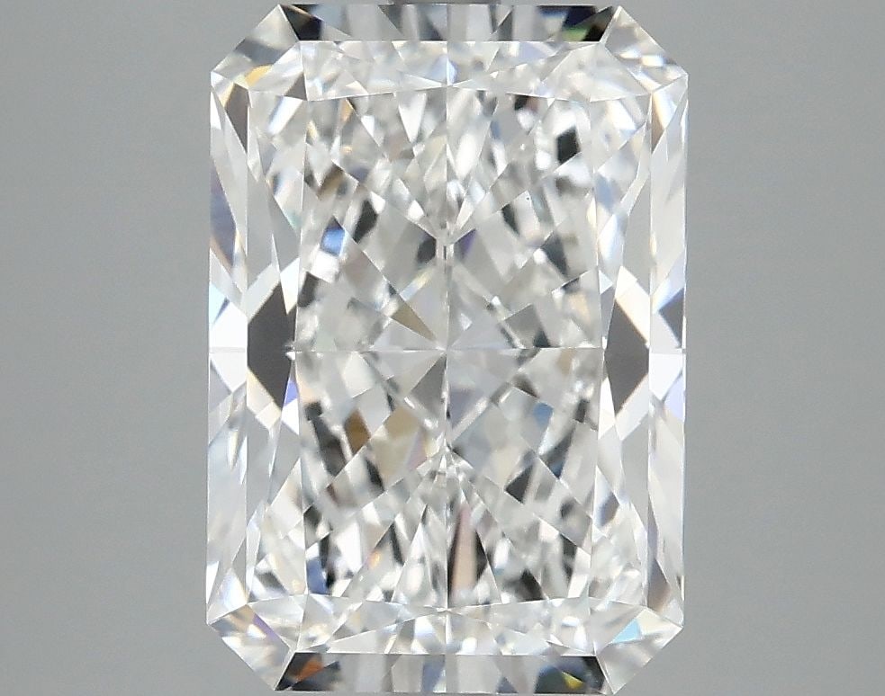 IGI Radiant 4.15ct E VVS2 - Loose Lab Diamond: IGI Radiant 4.15ct E VVS2 - Loose Lab Diamond Item Specifics: Source: This Is A Real Diamond Grown In A Lab Not Mined. Carat: 4.15 Cut: - Color: E Clarity: VVS2 Polish: EX Symmetry: EX Measurements: 1