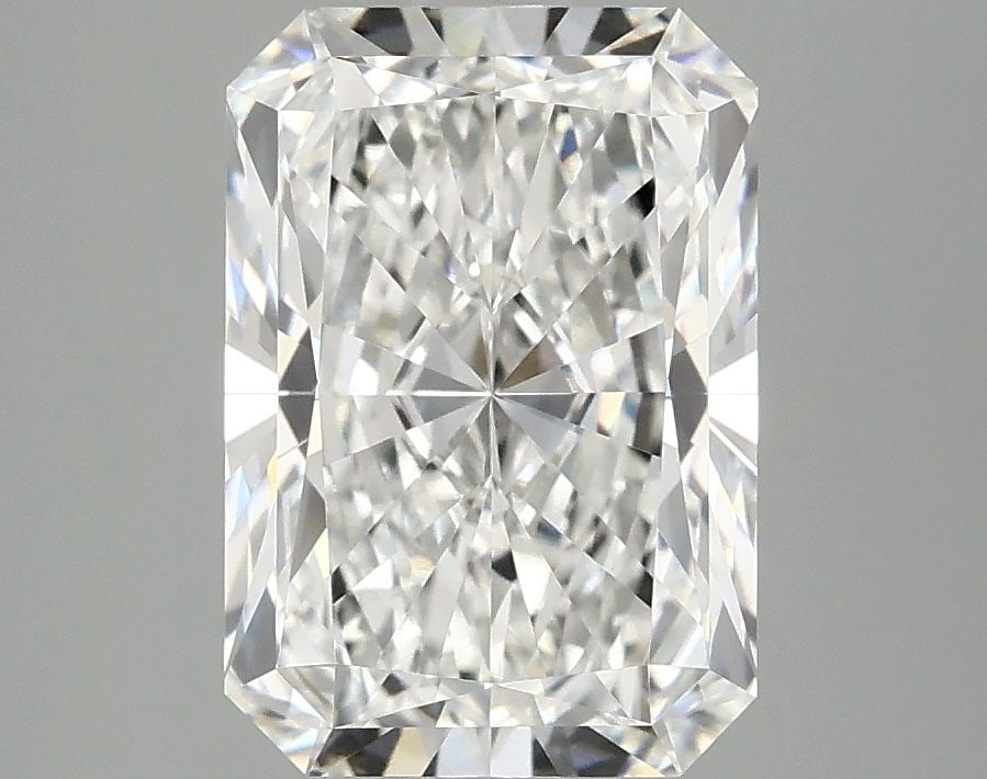 IGI Radiant 3.08ct E VVS2 - Loose Lab Diamond: IGI Radiant 3.08ct E VVS2 - Loose Lab Diamond Item Specifics: Source: This Is A Real Diamond Grown In A Lab Not Mined. Carat: 3.08 Cut: - Color: E Clarity: VVS2 Polish: EX Symmetry: EX Measurements: 1