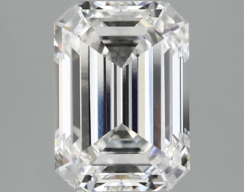 IGI Emerald 2.58ct E VVS2 - Loose Lab Diamond: IGI Emerald 2.58ct E VVS2 - Loose Lab Diamond Item Specifics: Source: This Is A Real Diamond Grown In A Lab Not Mined. Carat: 2.58 Cut: - Color: E Clarity: VVS2 Polish: EX Symmetry: EX Measurements: 9
