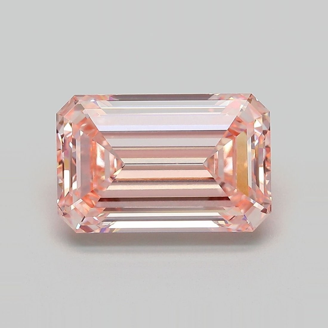 IGI Emerald 5.13ct Fancy Intense Pink VVS2 - Loose Lab Diamond: IGI Emerald 5.13ct Fancy Intense Pink VVS2 - Loose Lab Diamond Item Specifics: Source: This Is A Real Diamond Grown In A Lab Not Mined. Carat: 5.13 Cut: - Color: Fancy Intense Pink Clarity: VVS2 Polis
