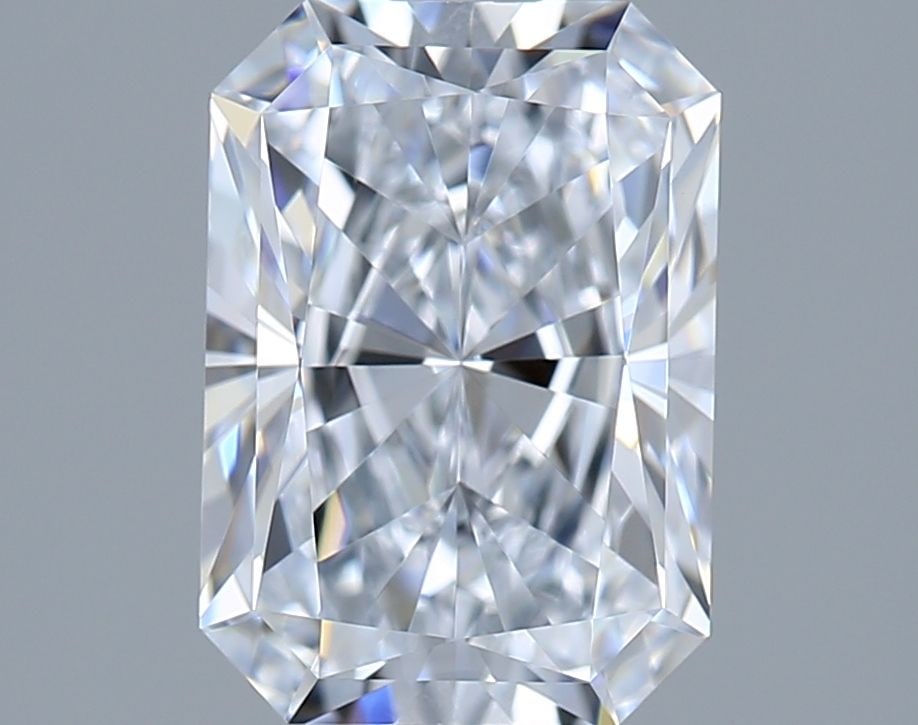 IGI Radiant 1.56ct E VVS1 - Loose Lab Diamond: IGI Radiant 1.56ct E VVS1 - Loose Lab Diamond Item Specifics: Source: This Is A Real Diamond Grown In A Lab Not Mined. Carat: 1.56 Cut: - Color: E Clarity: VVS1 Polish: EX Symmetry: EX Measurements: 8