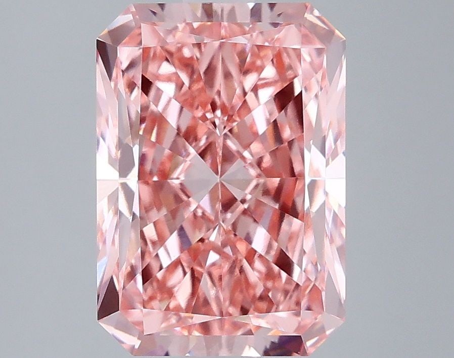 IGI Radiant 3.08ct Fancy Vivid Pink VVS2 - Loose Lab Diamond: IGI Radiant 3.08ct Fancy Vivid Pink VVS2 - Loose Lab Diamond Item Specifics: Source: This Is A Real Diamond Grown In A Lab Not Mined. Carat: 3.08 Cut: - Color: Fancy Vivid Pink Clarity: VVS2 Polish: