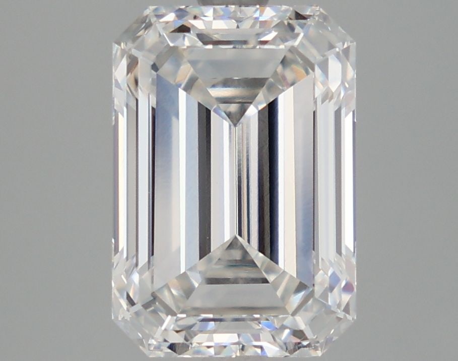 IGI Emerald 4.1ct E VVS2 - Loose Lab Diamond: IGI Emerald 4.1ct E VVS2 - Loose Lab Diamond Item Specifics: Source: This Is A Real Diamond Grown In A Lab Not Mined. Carat: 4.1 Cut: - Color: E Clarity: VVS2 Polish: EX Symmetry: EX Measurements: 10.