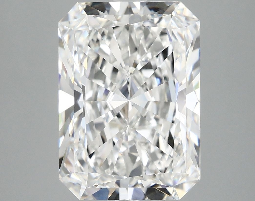 IGI Radiant 4.99ct E VVS2 - Loose Lab Diamond: IGI Radiant 4.99ct E VVS2 - Loose Lab Diamond Item Specifics: Source: This Is A Real Diamond Grown In A Lab Not Mined. Carat: 4.99 Cut: - Color: E Clarity: VVS2 Polish: EX Symmetry: EX Measurements: 1