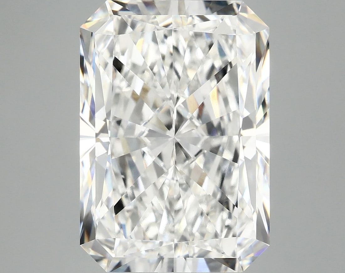 IGI Radiant 9.62ct E VVS2 - Loose Lab Diamond: IGI Radiant 9.62ct E VVS2 - Loose Lab Diamond Item Specifics: Source: This Is A Real Diamond Grown In A Lab Not Mined. Carat: 9.62 Cut: - Color: E Clarity: VVS2 Polish: EX Symmetry: EX Measurements: 1