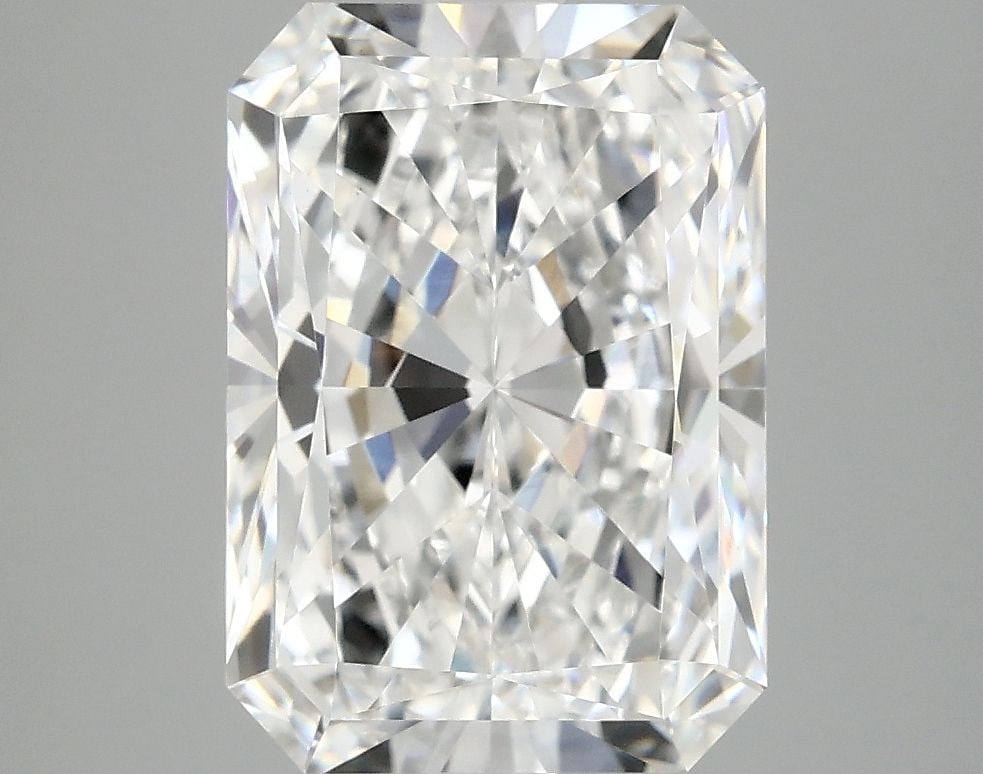 IGI Radiant 4.16ct E VVS2 - Loose Lab Diamond: IGI Radiant 4.16ct E VVS2 - Loose Lab Diamond Item Specifics: Source: This Is A Real Diamond Grown In A Lab Not Mined. Carat: 4.16 Cut: - Color: E Clarity: VVS2 Polish: EX Symmetry: EX Measurements: 1
