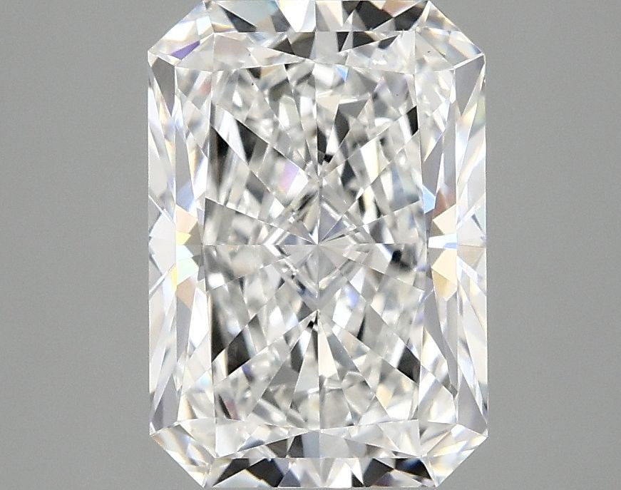 IGI Radiant 2.98ct E VVS2 - Loose Lab Diamond: IGI Radiant 2.98ct E VVS2 - Loose Lab Diamond Item Specifics: Source: This Is A Real Diamond Grown In A Lab Not Mined. Carat: 2.98 Cut: - Color: E Clarity: VVS2 Polish: EX Symmetry: EX Measurements: 1