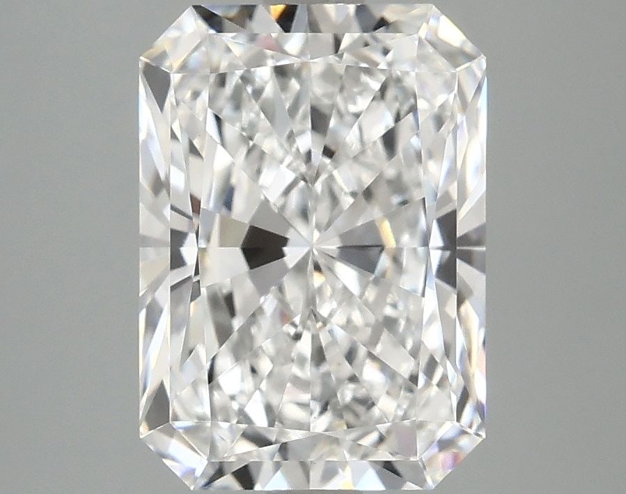 IGI Radiant 2.99ct E VVS2 - Loose Lab Diamond: IGI Radiant 2.99ct E VVS2 - Loose Lab Diamond Item Specifics: Source: This Is A Real Diamond Grown In A Lab Not Mined. Carat: 2.99 Cut: - Color: E Clarity: VVS2 Polish: EX Symmetry: EX Measurements: 1