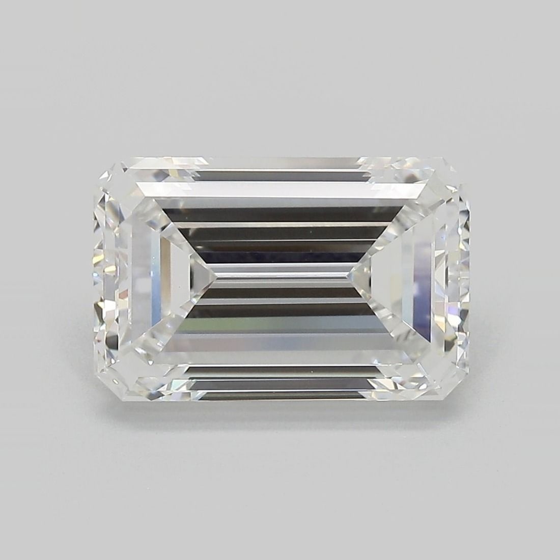 IGI Emerald 4.9ct E VVS2 - Loose Lab Diamond: IGI Emerald 4.9ct E VVS2 - Loose Lab Diamond Item Specifics: Source: This Is A Real Diamond Grown In A Lab Not Mined. Carat: 4.9 Cut: - Color: E Clarity: VVS2 Polish: EX Symmetry: EX Measurements: 12.
