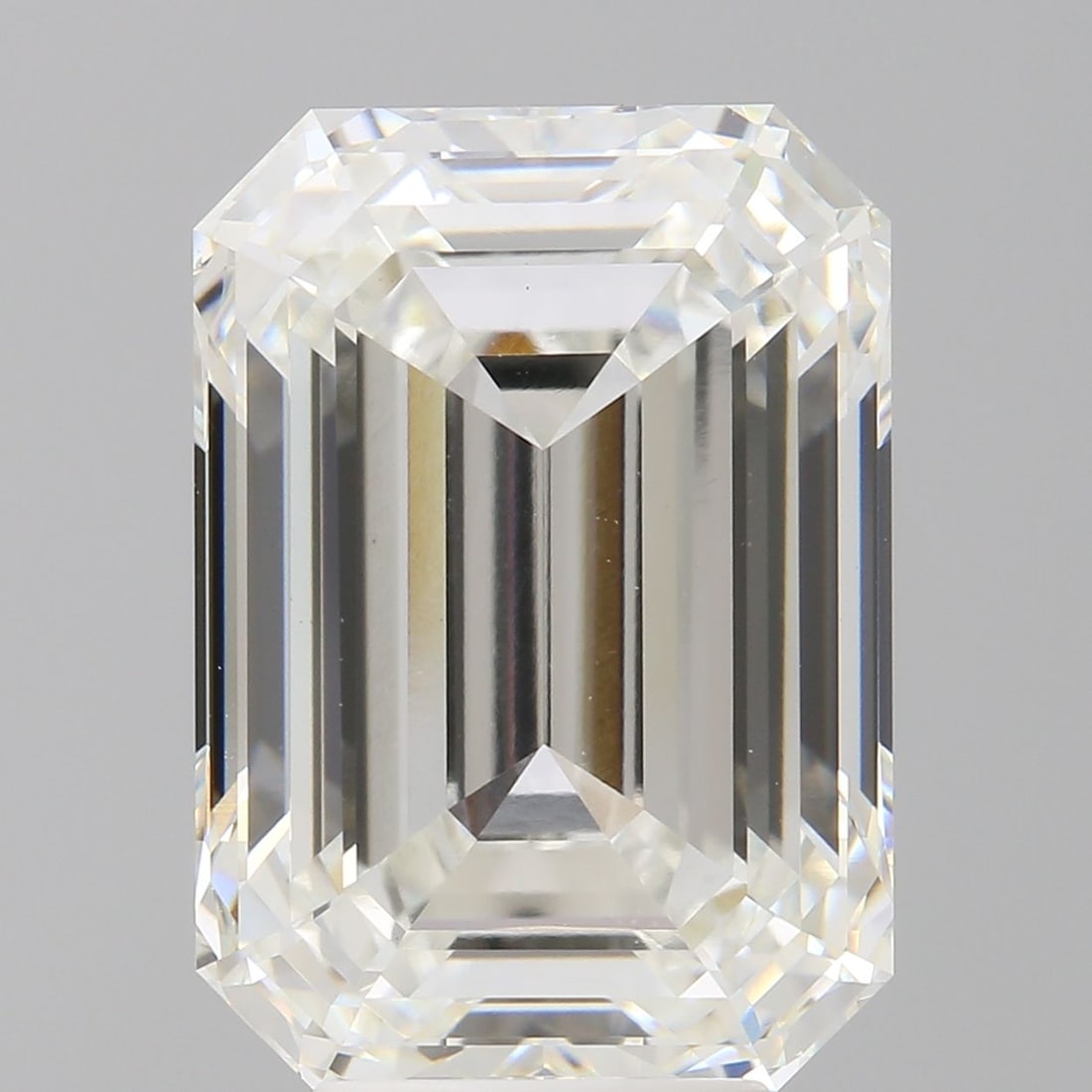 IGI Emerald 7.11ct G VVS2 - Loose Lab Diamond: IGI Emerald 7.11ct G VVS2 - Loose Lab Diamond Item Specifics: Source: This Is A Real Diamond Grown In A Lab Not Mined. Carat: 7.11 Cut: - Color: G Clarity: VVS2 Polish: EX Symmetry: EX Measurements: 1