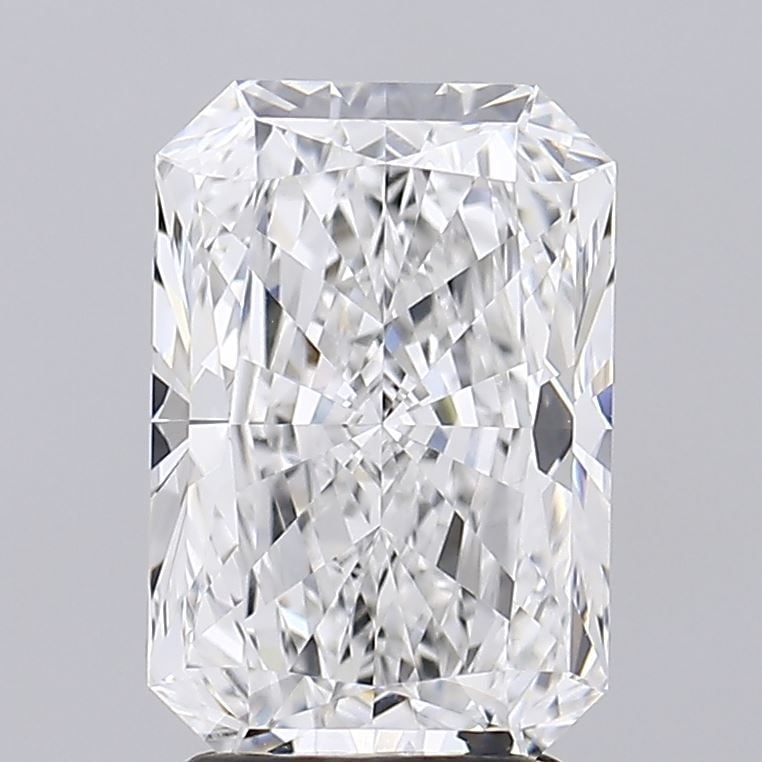 IGI Radiant 2.91ct E VVS2 - Loose Lab Diamond: IGI Radiant 2.91ct E VVS2 - Loose Lab Diamond Item Specifics: Source: This Is A Real Diamond Grown In A Lab Not Mined. Carat: 2.91 Cut: - Color: E Clarity: VVS2 Polish: EX Symmetry: EX Measurements: 1