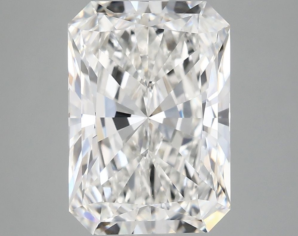 IGI Radiant 4.22ct E VVS2 - Loose Lab Diamond: IGI Radiant 4.22ct E VVS2 - Loose Lab Diamond Item Specifics: Source: This Is A Real Diamond Grown In A Lab Not Mined. Carat: 4.22 Cut: - Color: E Clarity: VVS2 Polish: EX Symmetry: EX Measurements: 1