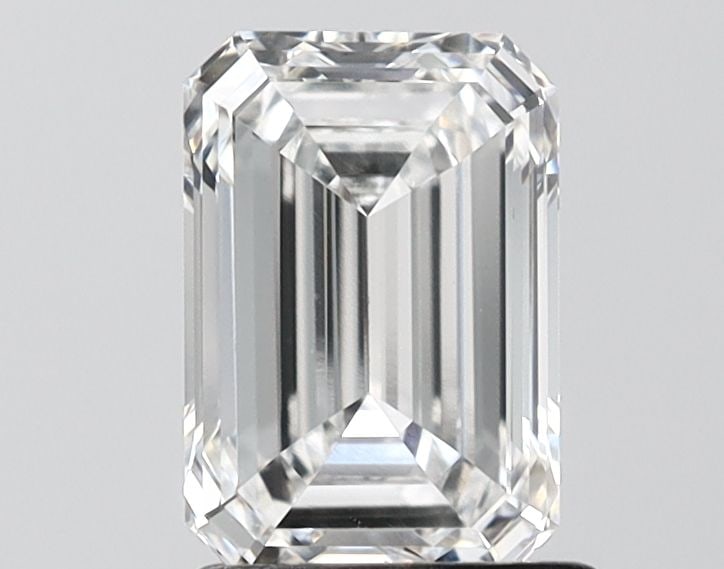IGI Emerald 1.49ct E IF - Loose Lab Diamond: IGI Emerald 1.49ct E IF - Loose Lab Diamond Item Specifics: Source: This Is A Real Diamond Grown In A Lab Not Mined. Carat: 1.49 Cut: - Color: E Clarity: IF Polish: EX Symmetry: EX Measurements: 8.04L