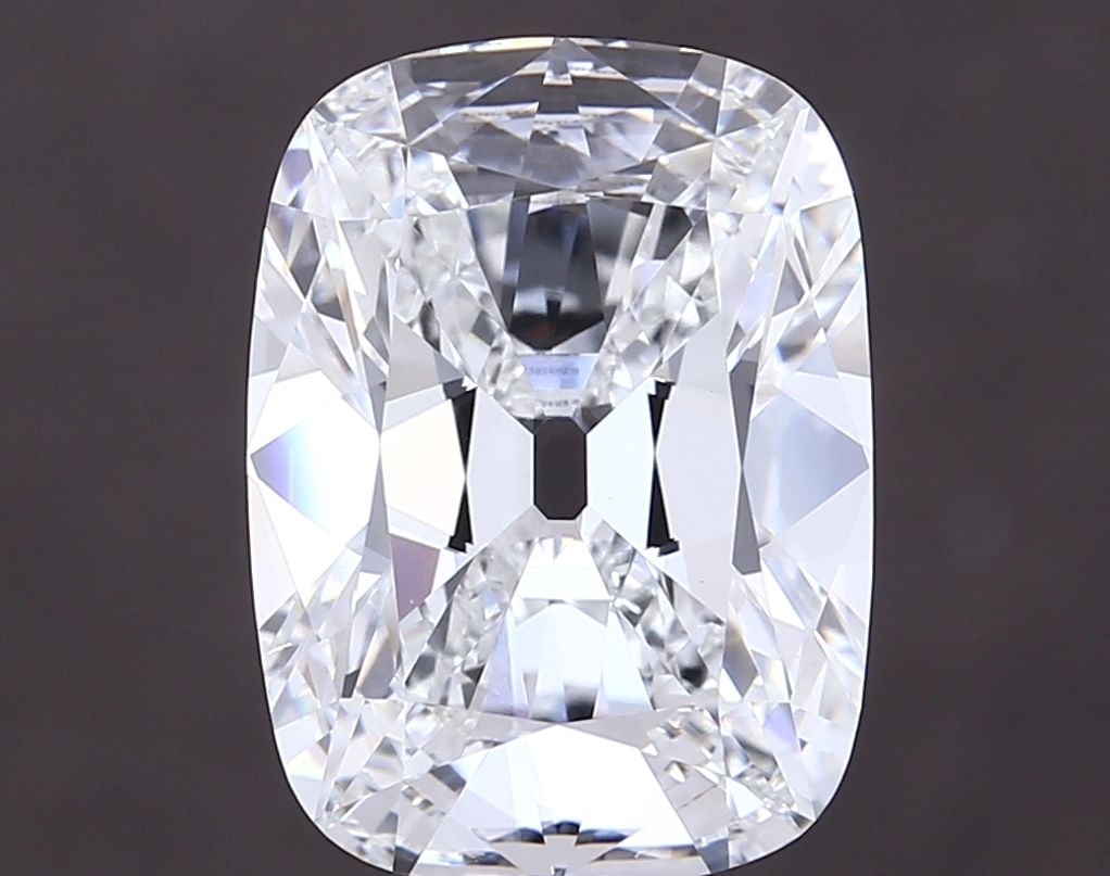 IGI Cushion Brilliant 7.02ct E VVS2 - Loose Lab Diamond: IGI Cushion Brilliant 7.02ct E VVS2 - Loose Lab Diamond Item Specifics: Source: This Is A Real Diamond Grown In A Lab Not Mined. Carat: 7.02 Cut: - Color: E Clarity: VVS2 Polish: EX Symmetry: EX Measu
