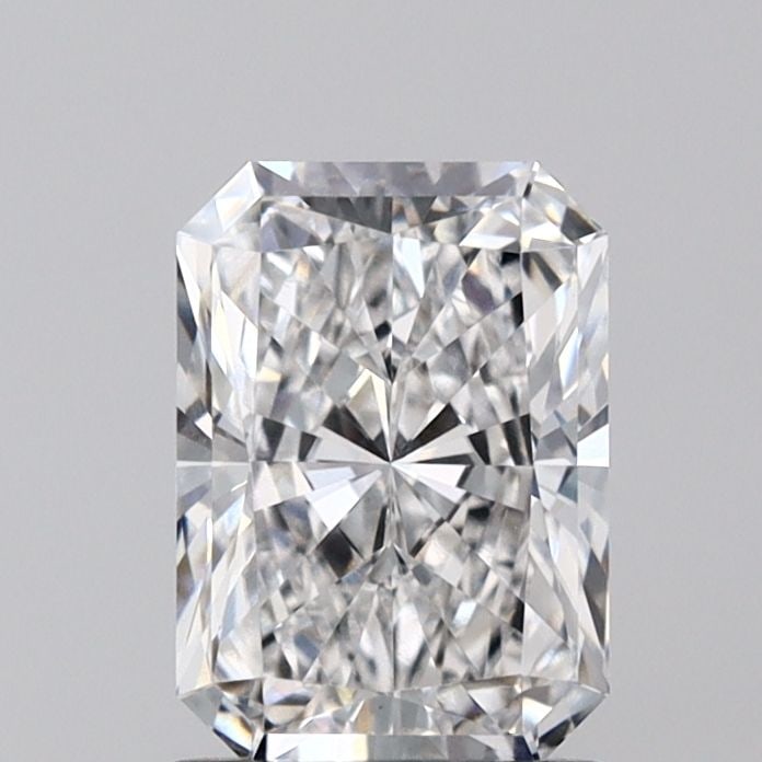 IGI Radiant 1.56ct E VVS2 - Loose Lab Diamond: IGI Radiant 1.56ct E VVS2 - Loose Lab Diamond Item Specifics: Source: This Is A Real Diamond Grown In A Lab Not Mined. Carat: 1.56 Cut: - Color: E Clarity: VVS2 Polish: EX Symmetry: EX Measurements: 8