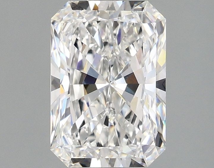 IGI Radiant 1.59ct E VVS2 - Loose Lab Diamond: IGI Radiant 1.59ct E VVS2 - Loose Lab Diamond Item Specifics: Source: This Is A Real Diamond Grown In A Lab Not Mined. Carat: 1.59 Cut: - Color: E Clarity: VVS2 Polish: EX Symmetry: EX Measurements: 8
