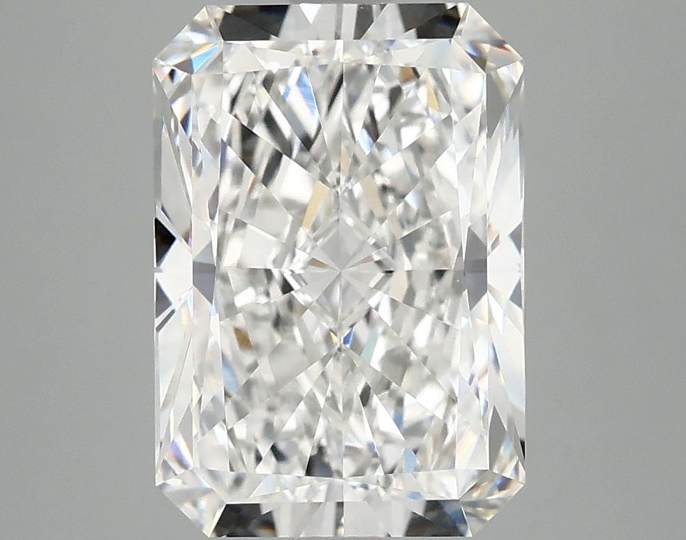 IGI Radiant 4.01ct E VVS2 - Loose Lab Diamond: IGI Radiant 4.01ct E VVS2 - Loose Lab Diamond Item Specifics: Source: This Is A Real Diamond Grown In A Lab Not Mined. Carat: 4.01 Cut: - Color: E Clarity: VVS2 Polish: EX Symmetry: EX Measurements: 1