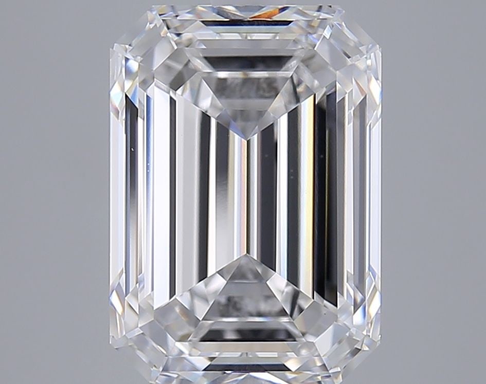 GIA Emerald 5.07ct E VVS2 - Loose Lab Diamond: GIA Emerald 5.07ct E VVS2 - Loose Lab Diamond Item Specifics: Source: This Is A Real Diamond Grown In A Lab Not Mined. Carat: 5.07 Cut: - Color: E Clarity: VVS2 Polish: EX Symmetry: EX Measurements: 1