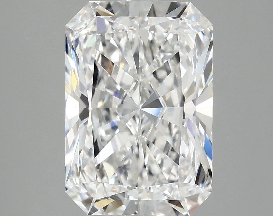 IGI Radiant 3.08ct E VVS2 - Loose Lab Diamond: IGI Radiant 3.08ct E VVS2 - Loose Lab Diamond Item Specifics: Source: This Is A Real Diamond Grown In A Lab Not Mined. Carat: 3.08 Cut: - Color: E Clarity: VVS2 Polish: EX Symmetry: EX Measurements: 1