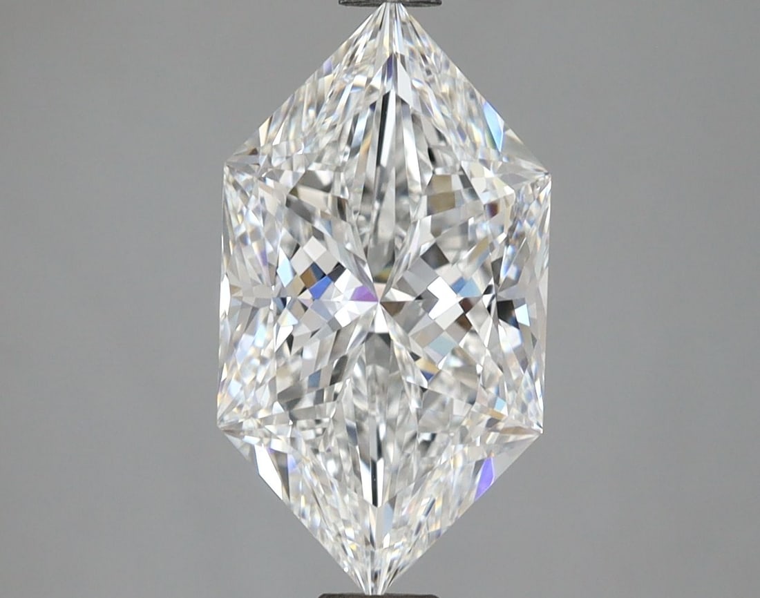 IGI Hexagonal 3.04ct E VVS2 - Loose Lab Diamond: IGI Hexagonal 3.04ct E VVS2 - Loose Lab Diamond Item Specifics: Source: This Is A Real Diamond Grown In A Lab Not Mined. Carat: 3.04 Cut: - Color: E Clarity: VVS2 Polish: EX Symmetry: EX Measurements: