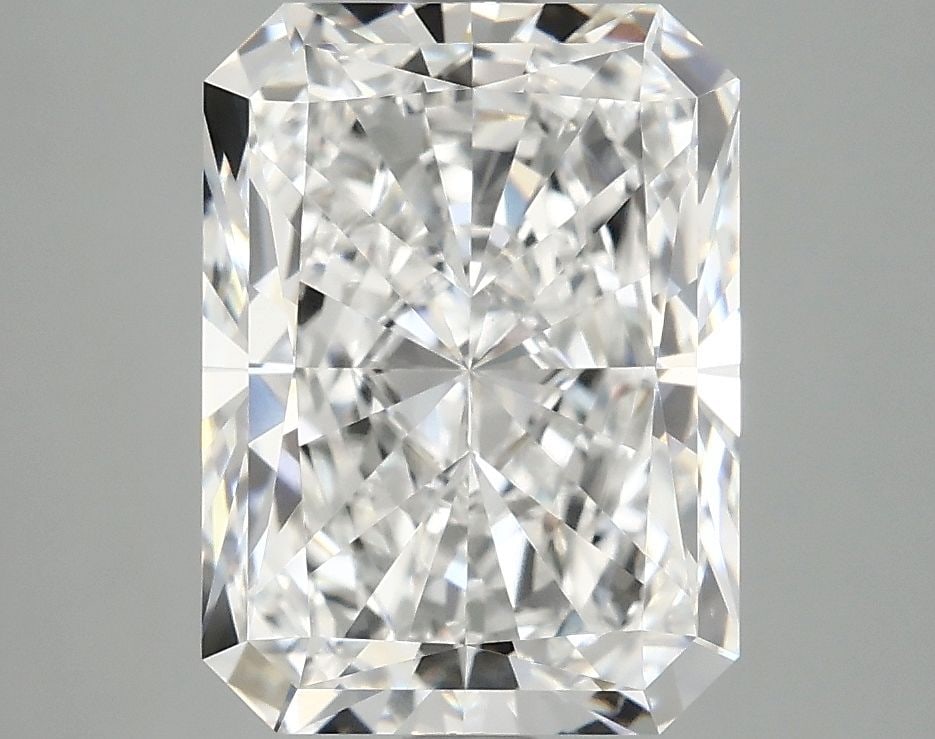 IGI Radiant 4.07ct E VVS2 - Loose Lab Diamond: IGI Radiant 4.07ct E VVS2 - Loose Lab Diamond Item Specifics: Source: This Is A Real Diamond Grown In A Lab Not Mined. Carat: 4.07 Cut: - Color: E Clarity: VVS2 Polish: EX Symmetry: EX Measurements: 1