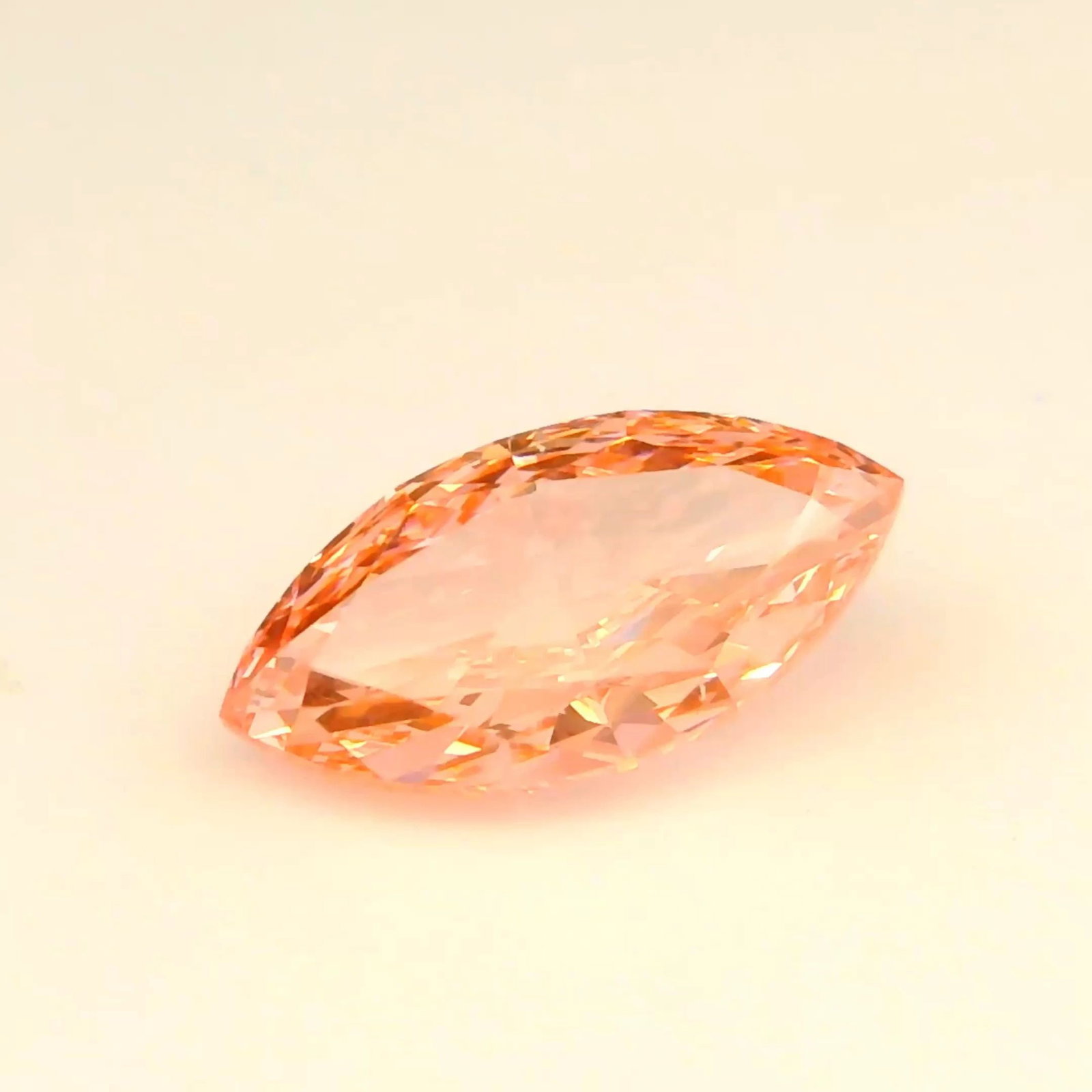 IGI Marquise 2.56ct Fancy Vivid Pink VVS2 - Loose Lab Diamond: IGI Marquise 2.56ct Fancy Vivid Pink VVS2 - Loose Lab Diamond Item Specifics: Source: This Is A Real Diamond Grown In A Lab Not Mined. Carat: 2.56 Cut: - Color: Fancy Vivid Pink Clarity: VVS2 Polish: 