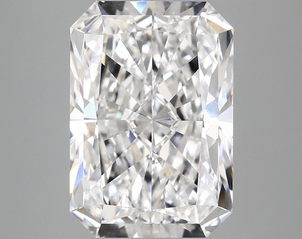 IGI Radiant 4.06ct D VVS2 - Loose Lab Diamond: IGI Radiant 4.06ct D VVS2 - Loose Lab Diamond Item Specifics: Source: This Is A Real Diamond Grown In A Lab Not Mined. Carat: 4.06 Cut: - Color: D Clarity: VVS2 Polish: EX Symmetry: EX Measurements: 1