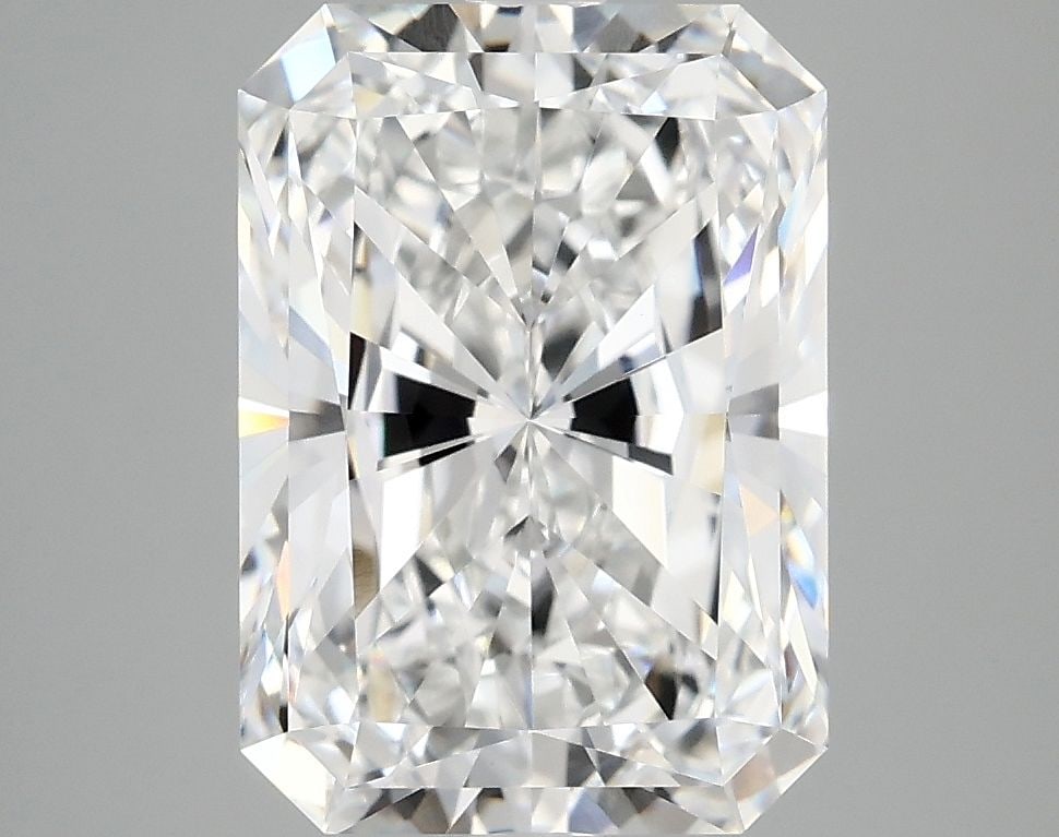 IGI Radiant 4.07ct E VVS2 - Loose Lab Diamond: IGI Radiant 4.07ct E VVS2 - Loose Lab Diamond Item Specifics: Source: This Is A Real Diamond Grown In A Lab Not Mined. Carat: 4.07 Cut: - Color: E Clarity: VVS2 Polish: EX Symmetry: EX Measurements: 1