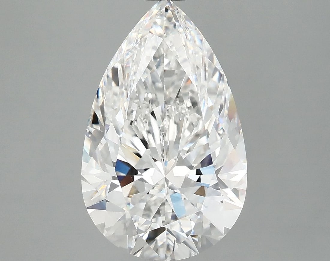 IGI Pear 3.95ct E VVS2 - Loose Lab Diamond: IGI Pear 3.95ct E VVS2 - Loose Lab Diamond Item Specifics: Source: This Is A Real Diamond Grown In A Lab Not Mined. Carat: 3.95 Cut: - Color: E Clarity: VVS2 Polish: EX Symmetry: EX Measurements: 13.8