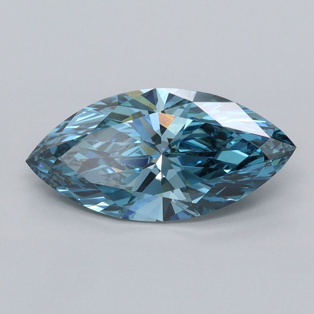 IGI Marquise 2.01ct Fancy Vivid Blue VVS2 - Loose Lab Diamond: IGI Marquise 2.01ct Fancy Vivid Blue VVS2 - Loose Lab Diamond Item Specifics: Source: This Is A Real Diamond Grown In A Lab Not Mined. Carat: 2.01 Cut: - Color: Fancy Vivid Blue Clarity: VVS2 Polish: 
