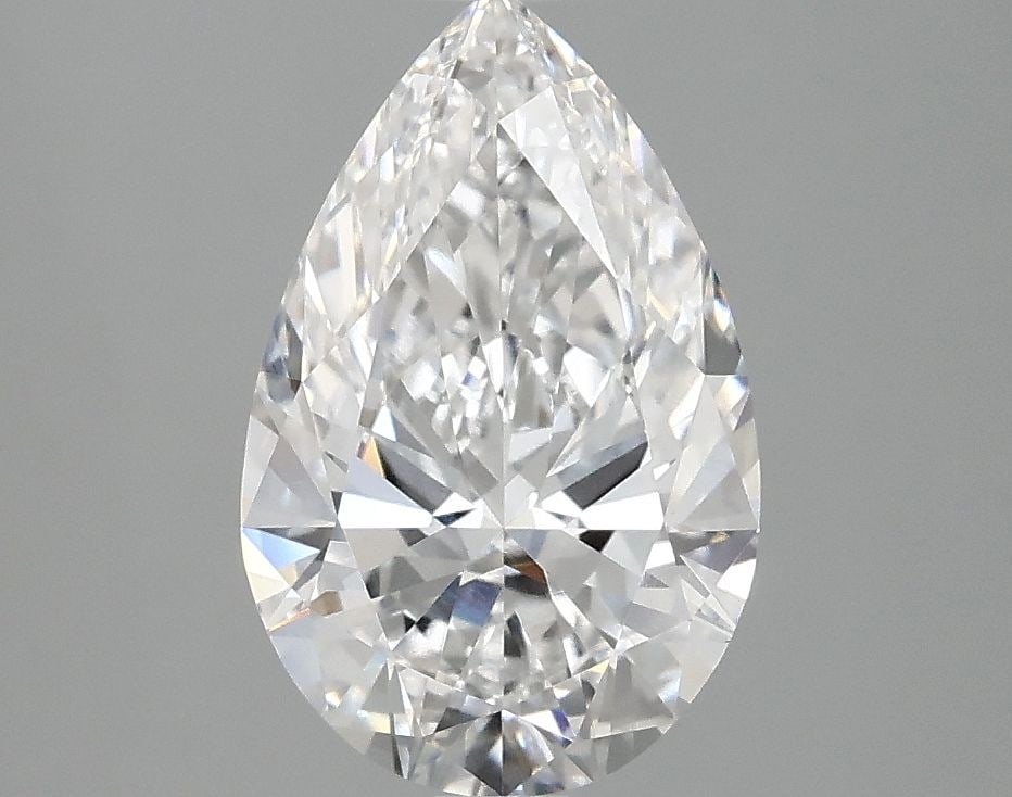 IGI Pear 1.97ct E VVS2 - Loose Lab Diamond: IGI Pear 1.97ct E VVS2 - Loose Lab Diamond Item Specifics: Source: This Is A Real Diamond Grown In A Lab Not Mined. Carat: 1.97 Cut: - Color: E Clarity: VVS2 Polish: EX Symmetry: EX Measurements: 11.2