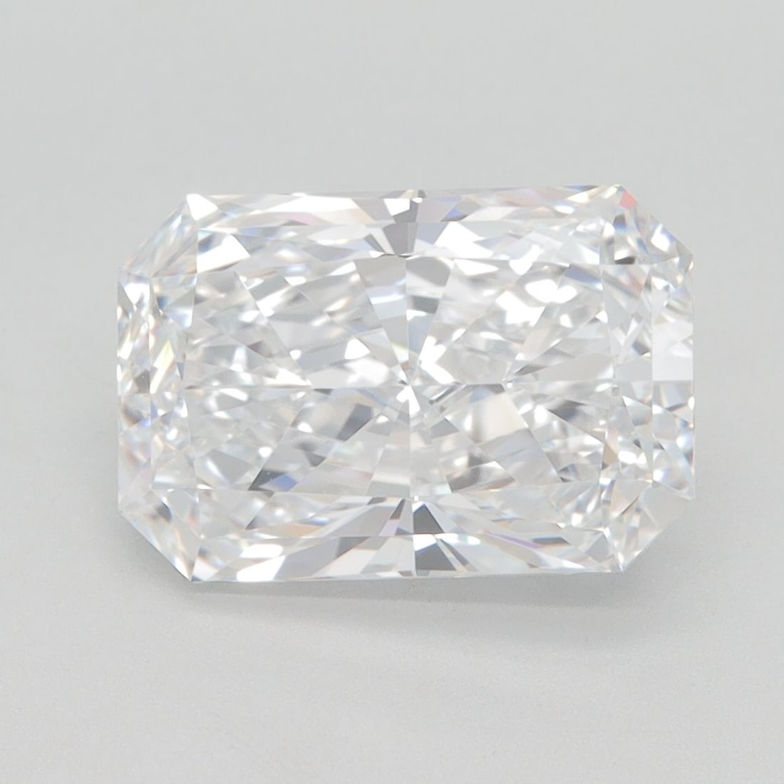 GIA Radiant 3.32ct D VVS1 - Loose Lab Diamond: GIA Radiant 3.32ct D VVS1 - Loose Lab Diamond Item Specifics: Source: This Is A Real Diamond Grown In A Lab Not Mined. Carat: 3.32 Cut: - Color: D Clarity: VVS1 Polish: EX Symmetry: EX Measurements: 1