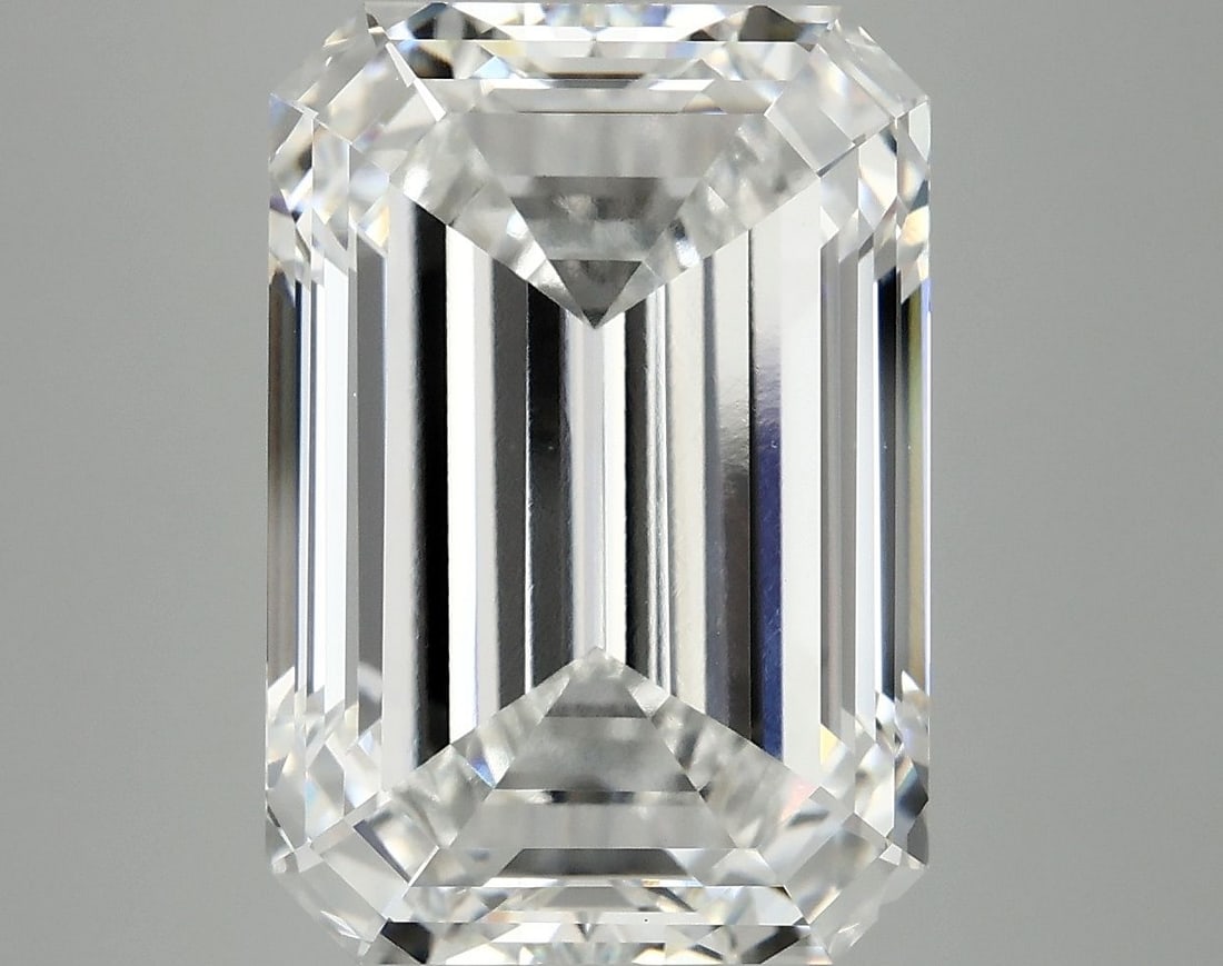 IGI Emerald 9.85ct F VVS2 - Loose Lab Diamond: IGI Emerald 9.85ct F VVS2 - Loose Lab Diamond Item Specifics: Source: This Is A Real Diamond Grown In A Lab Not Mined. Carat: 9.85 Cut: - Color: F Clarity: VVS2 Polish: EX Symmetry: EX Measurements: 1