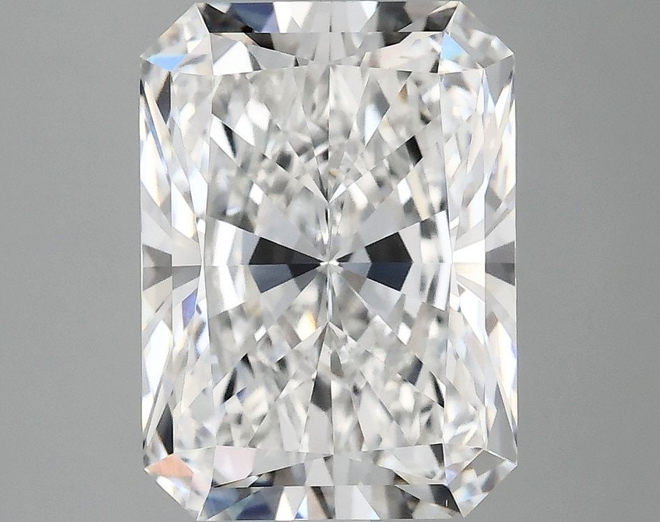 IGI Radiant 4.08ct D VVS2 - Loose Lab Diamond: IGI Radiant 4.08ct D VVS2 - Loose Lab Diamond Item Specifics: Source: This Is A Real Diamond Grown In A Lab Not Mined. Carat: 4.08 Cut: - Color: D Clarity: VVS2 Polish: EX Symmetry: EX Measurements: 1