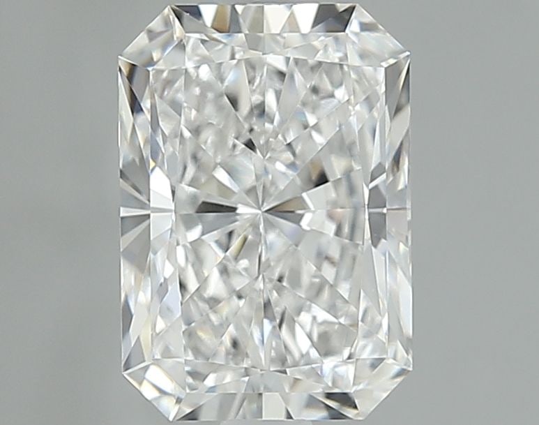 GIA Radiant 2.04ct E VVS2 - Loose Lab Diamond: GIA Radiant 2.04ct E VVS2 - Loose Lab Diamond Item Specifics: Source: This Is A Real Diamond Grown In A Lab Not Mined. Carat: 2.04 Cut: - Color: E Clarity: VVS2 Polish: EX Symmetry: VG Measurements: