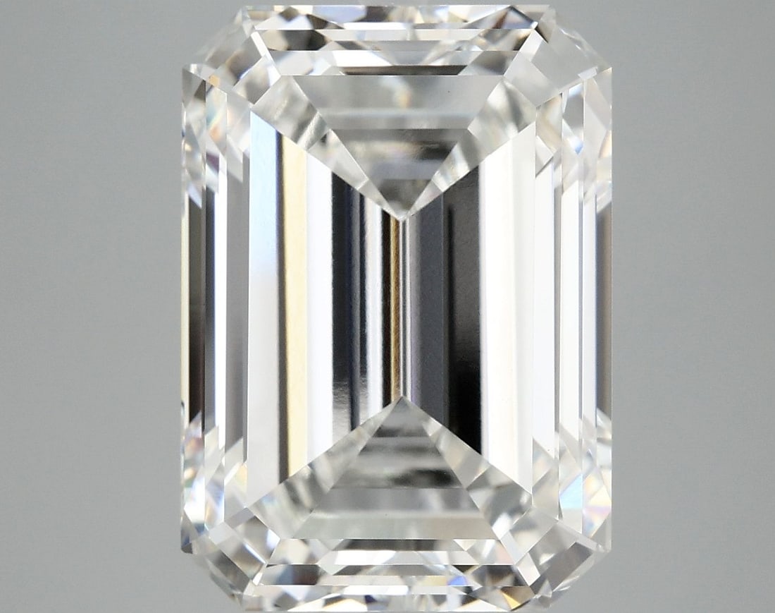 IGI Emerald 12.56ct F VVS2 - Loose Lab Diamond: IGI Emerald 12.56ct F VVS2 - Loose Lab Diamond Item Specifics: Source: This Is A Real Diamond Grown In A Lab Not Mined. Carat: 12.56 Cut: - Color: F Clarity: VVS2 Polish: EX Symmetry: EX Measurements: