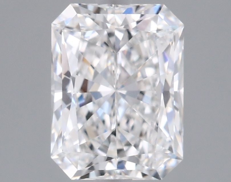 IGI Radiant 1.64ct E VVS1 - Loose Lab Diamond: IGI Radiant 1.64ct E VVS1 - Loose Lab Diamond Item Specifics: Source: This Is A Real Diamond Grown In A Lab Not Mined. Carat: 1.64 Cut: - Color: E Clarity: VVS1 Polish: EX Symmetry: EX Measurements: 8