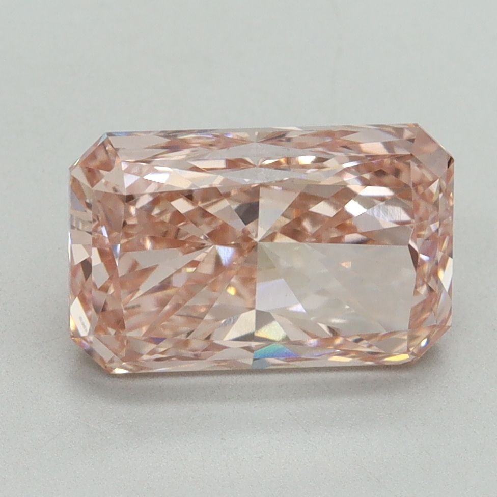 IGI Radiant 3.03ct Fancy Vivid Pink VVS2 - Loose Lab Diamond: IGI Radiant 3.03ct Fancy Vivid Pink VVS2 - Loose Lab Diamond Item Specifics: Source: This Is A Real Diamond Grown In A Lab Not Mined. Carat: 3.03 Cut: - Color: Fancy Vivid Pink Clarity: VVS2 Polish: