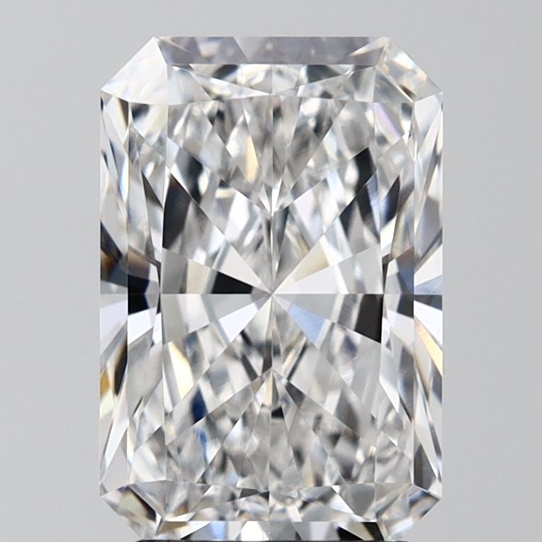 IGI Radiant 3.07ct E VVS2 - Loose Lab Diamond: IGI Radiant 3.07ct E VVS2 - Loose Lab Diamond Item Specifics: Source: This Is A Real Diamond Grown In A Lab Not Mined. Carat: 3.07 Cut: - Color: E Clarity: VVS2 Polish: EX Symmetry: EX Measurements: 1