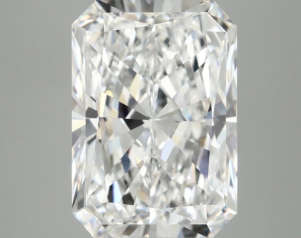 IGI Radiant 4.97ct D VVS2 - Loose Lab Diamond: IGI Radiant 4.97ct D VVS2 - Loose Lab Diamond Item Specifics: Source: This Is A Real Diamond Grown In A Lab Not Mined. Carat: 4.97 Cut: - Color: D Clarity: VVS2 Polish: EX Symmetry: EX Measurements: