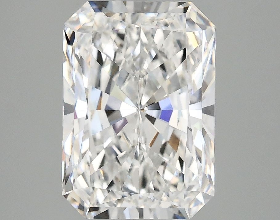 IGI Radiant 2.91ct E VVS2 - Loose Lab Diamond: IGI Radiant 2.91ct E VVS2 - Loose Lab Diamond Item Specifics: Source: This Is A Real Diamond Grown In A Lab Not Mined. Carat: 2.91 Cut: - Color: E Clarity: VVS2 Polish: EX Symmetry: EX Measurements: 1