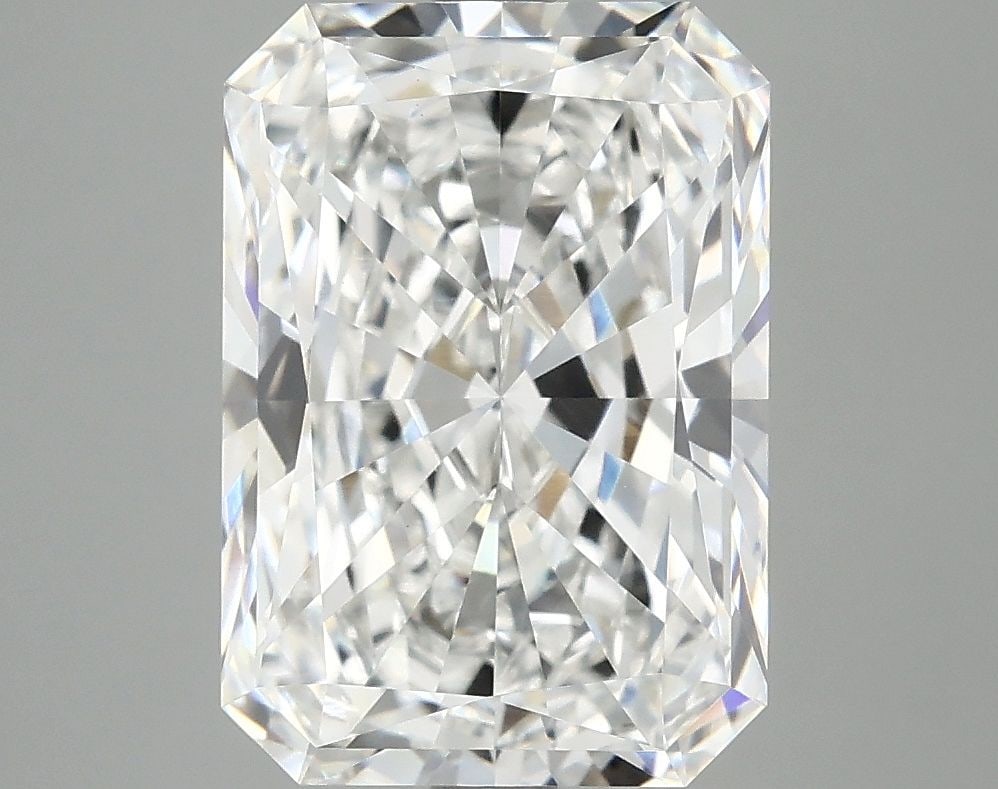 IGI Radiant 4.09ct E VVS2 - Loose Lab Diamond: IGI Radiant 4.09ct E VVS2 - Loose Lab Diamond Item Specifics: Source: This Is A Real Diamond Grown In A Lab Not Mined. Carat: 4.09 Cut: - Color: E Clarity: VVS2 Polish: EX Symmetry: EX Measurements: 1