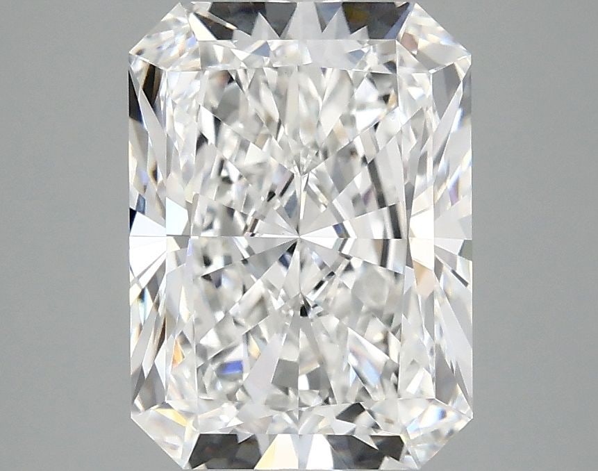 IGI Radiant 3.05ct E VVS2 - Loose Lab Diamond: IGI Radiant 3.05ct E VVS2 - Loose Lab Diamond Item Specifics: Source: This Is A Real Diamond Grown In A Lab Not Mined. Carat: 3.05 Cut: - Color: E Clarity: VVS2 Polish: EX Symmetry: EX Measurements: 9