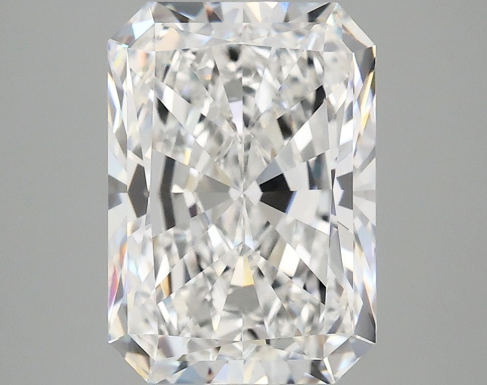 IGI Radiant 4.07ct E VVS2 - Loose Lab Diamond: IGI Radiant 4.07ct E VVS2 - Loose Lab Diamond Item Specifics: Source: This Is A Real Diamond Grown In A Lab Not Mined. Carat: 4.07 Cut: - Color: E Clarity: VVS2 Polish: EX Symmetry: EX Measurements: 1